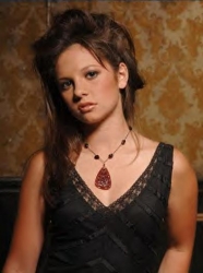 Photos de Mackenzie Rosman - Photoshoot John Sciulli - 58
